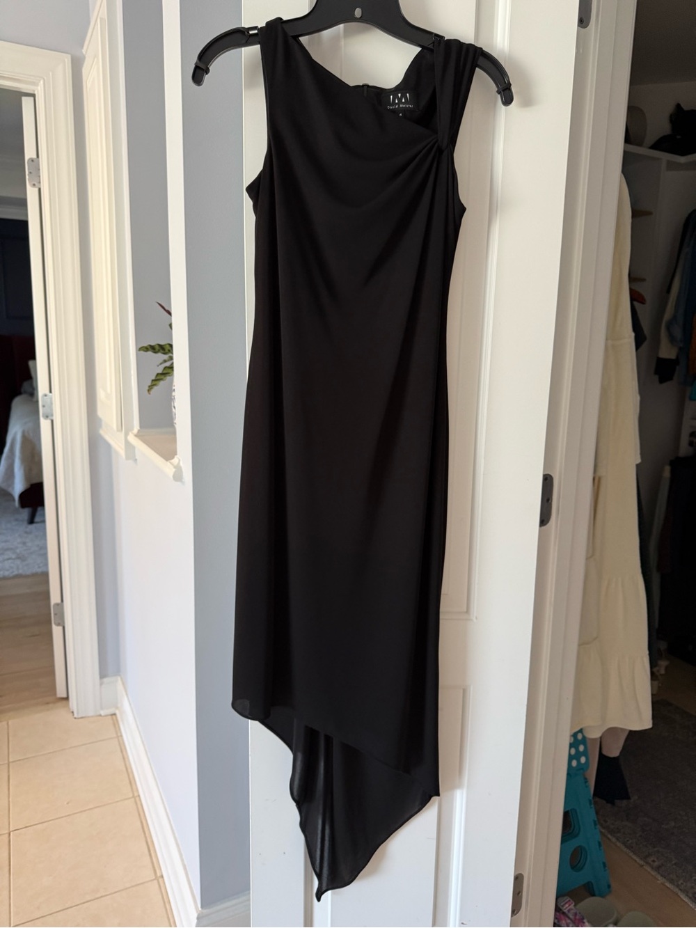 Tahari ASL Black Asymmetric One-Shoulder Dress